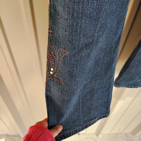 Women's Juniors Arizona Jean Stretch Embelleshed Embroidered 28 x 37 Butterfly - Picture 7 of 13